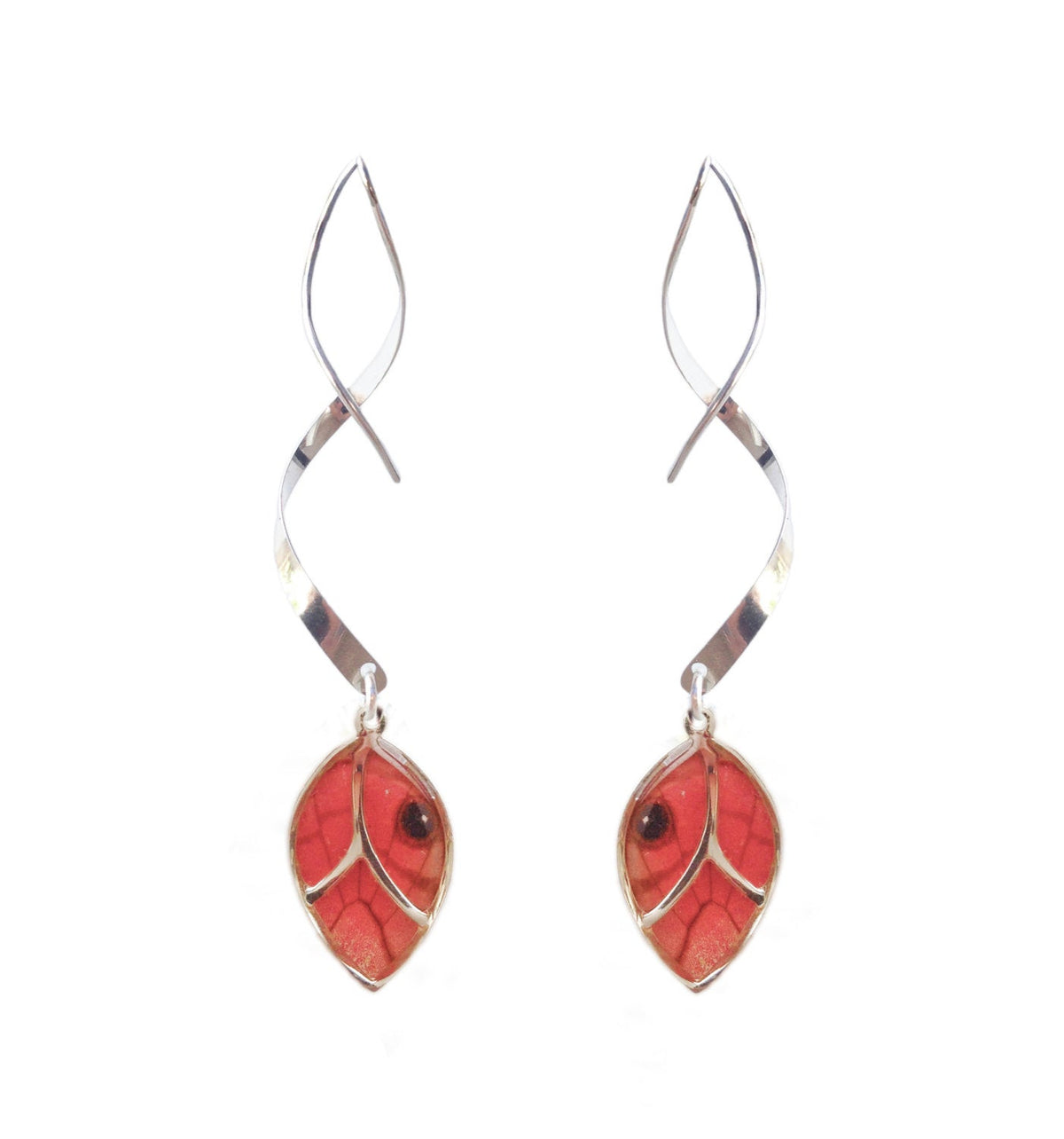 Blushing Phantom leaf earrings, detail view