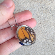 Load image into Gallery viewer, Pendant Butterfly Wing Earrings - Monarch Forewing Circle
